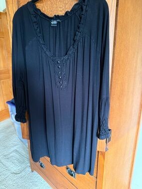 Audrey & Grace Black Peasant-Style Tunic with Button Placket